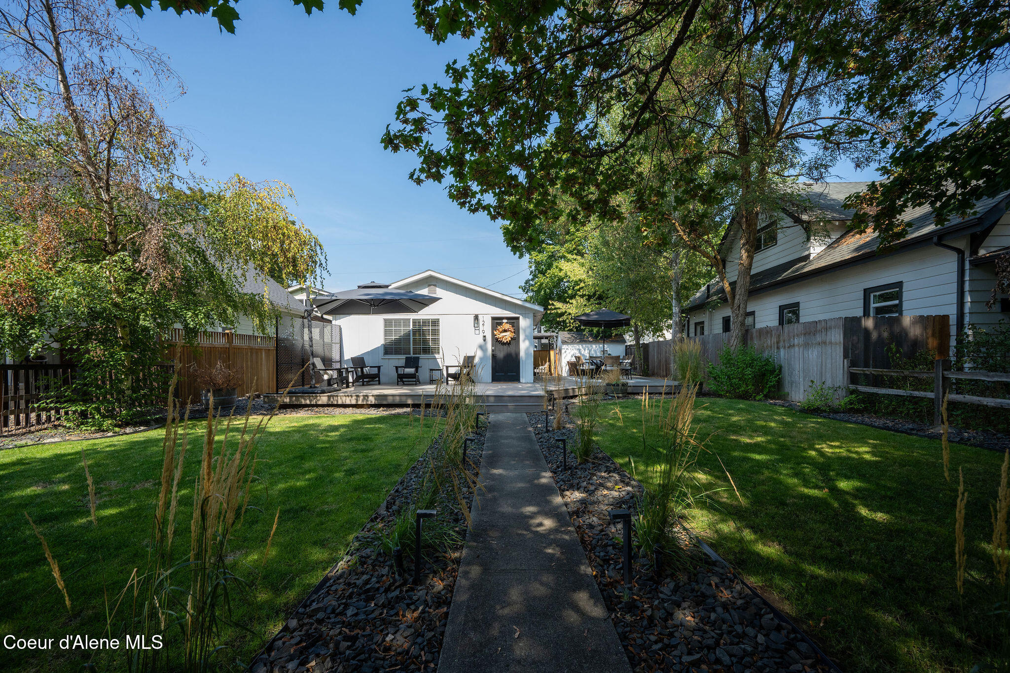 1219 Coeur D Alene Avenue Coeur D'Alene, ID 83814 - Photo 5 of 40 DSC_4129