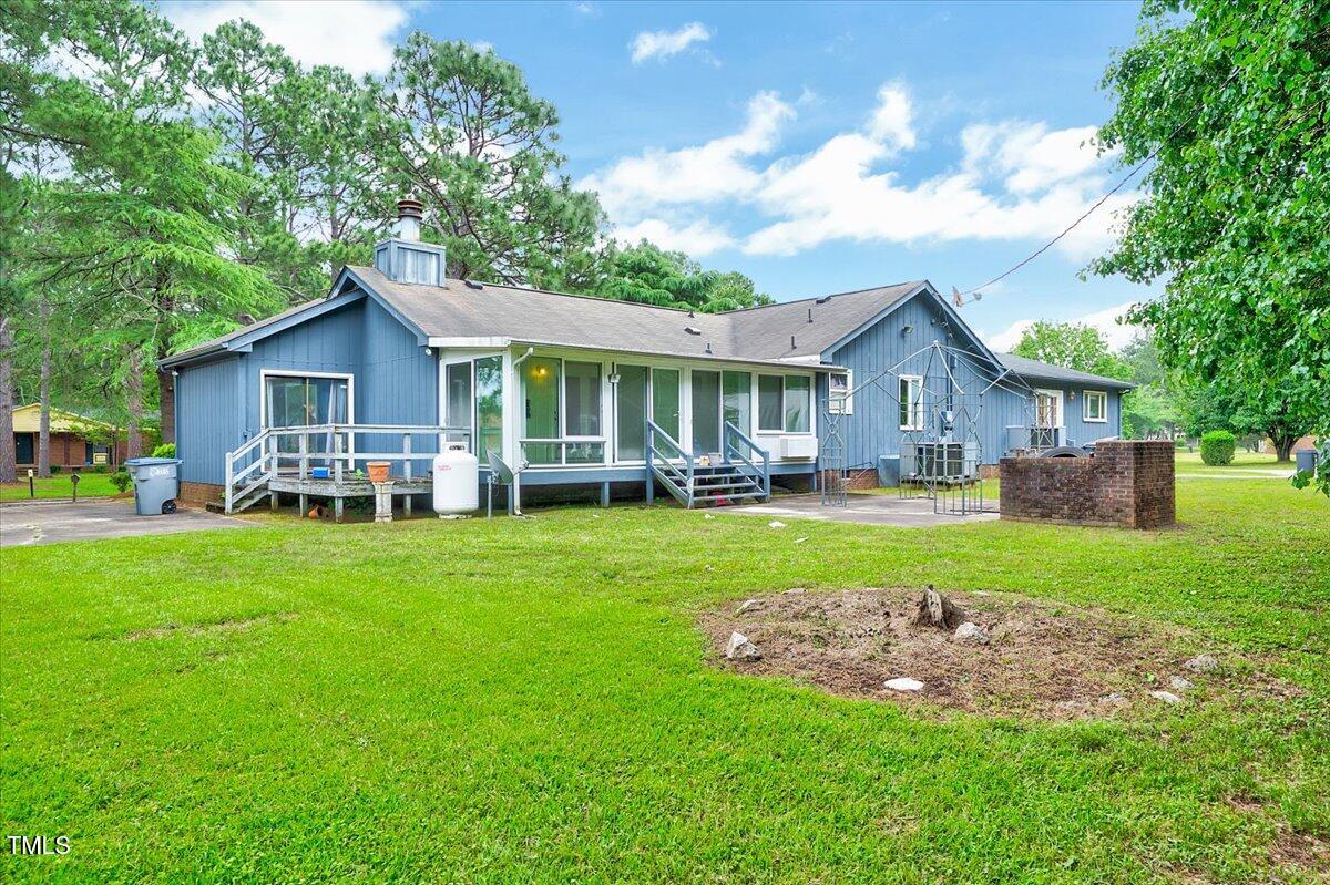 1732 Farmington Road Rocky Mount, NC 27801 - Photo 6 of 37 37-1728 Farmington Rd-37