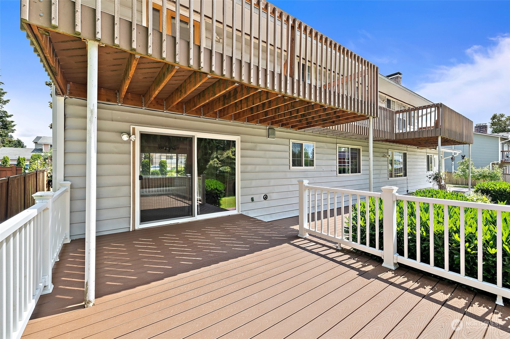 2425 Monterey Avenue Northeast Renton, WA 98056 - Photo 23 of 28