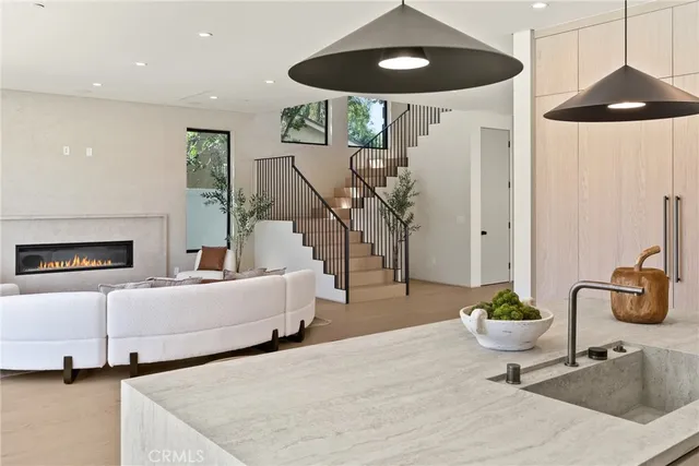 $21,000 | 14738 Otsego Street, Sherman Oaks, CA 91403