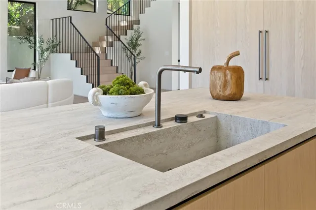 $21,000 | 14738 Otsego Street, Sherman Oaks, CA 91403