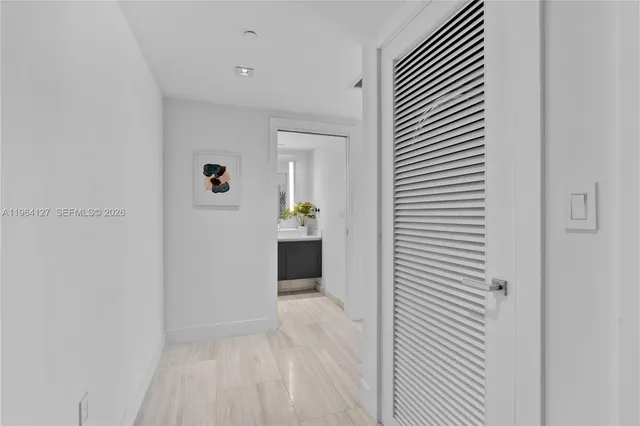 $899,000 | 1451 Brickell Avenue, Unit 1004, Miami, FL 33131