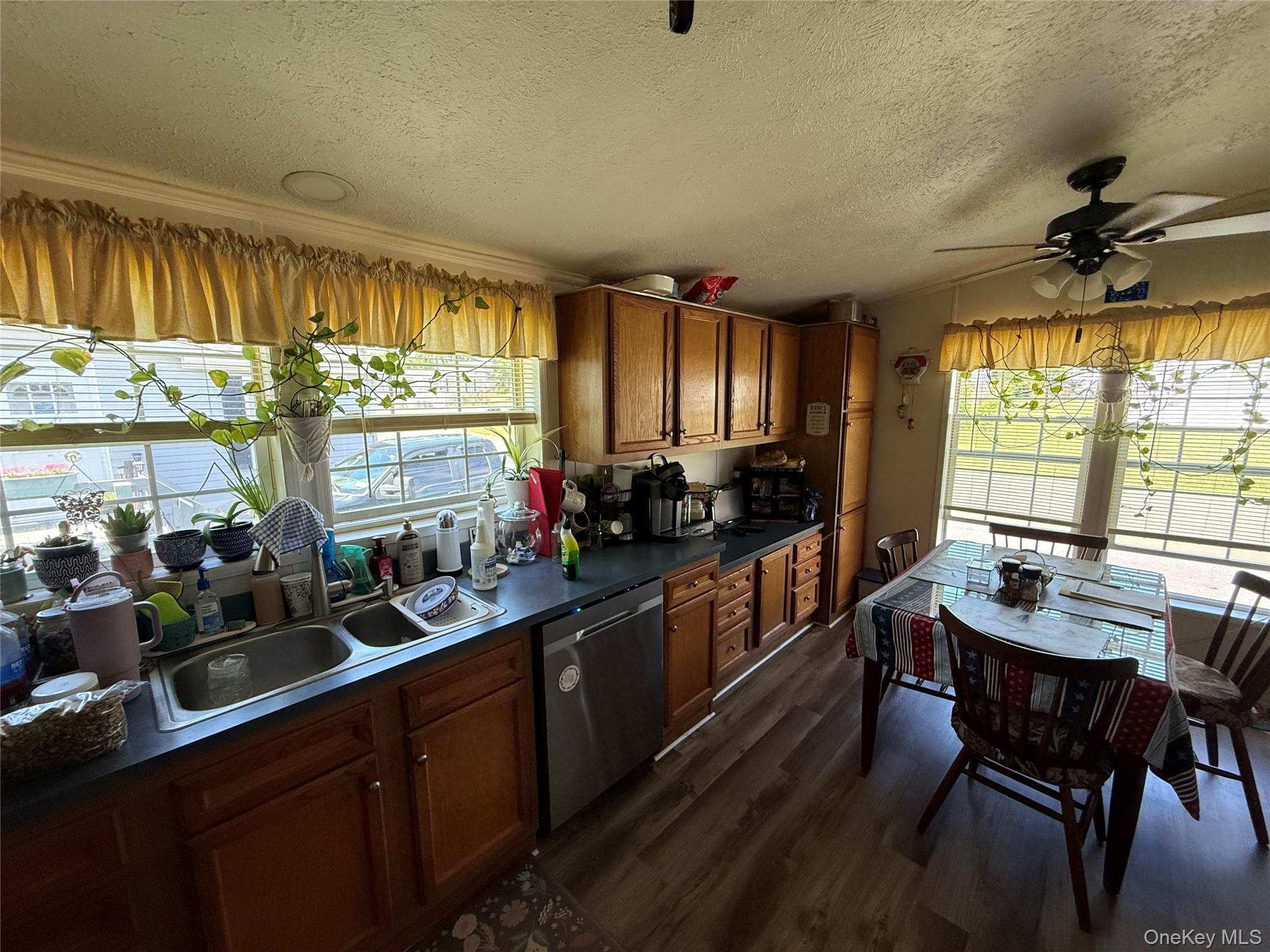 18 Square Hill Road, Unit 48 New Windsor, NY 12553 - Photo 3 of 17