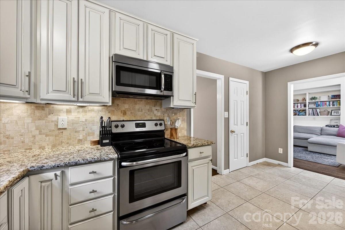 5017 Sharon View Road Charlotte, NC 28226 - Photo 14 of 32 Gallery Image 14