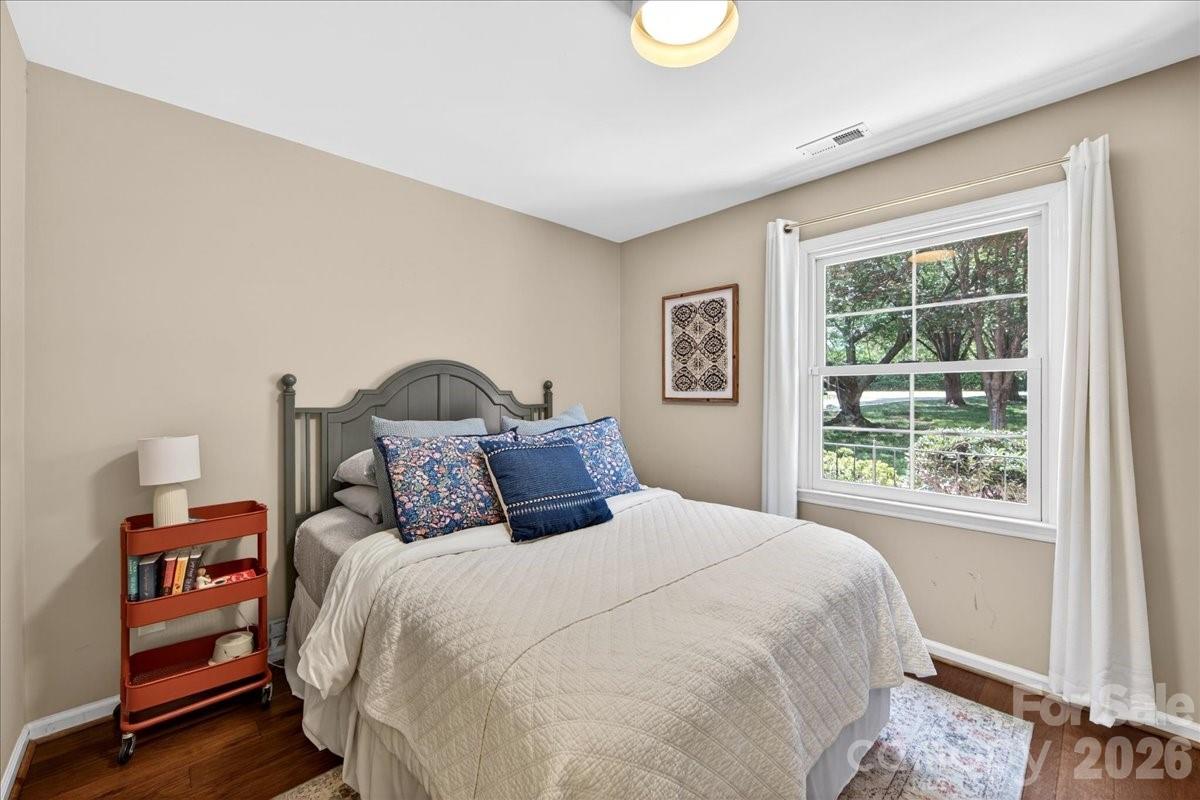 5017 Sharon View Road Charlotte, NC 28226 - Photo 27 of 32 Gallery Image 27
