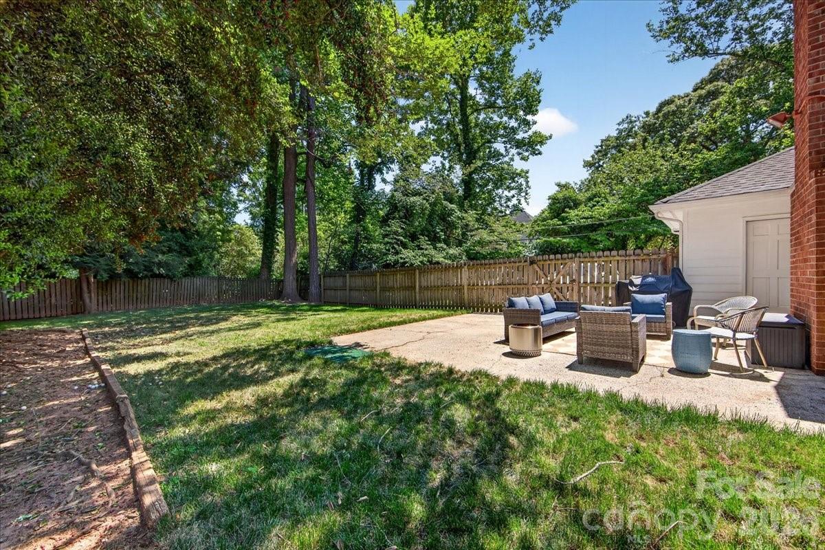 5017 Sharon View Road Charlotte, NC 28226 - Photo 30 of 32 Gallery Image 30