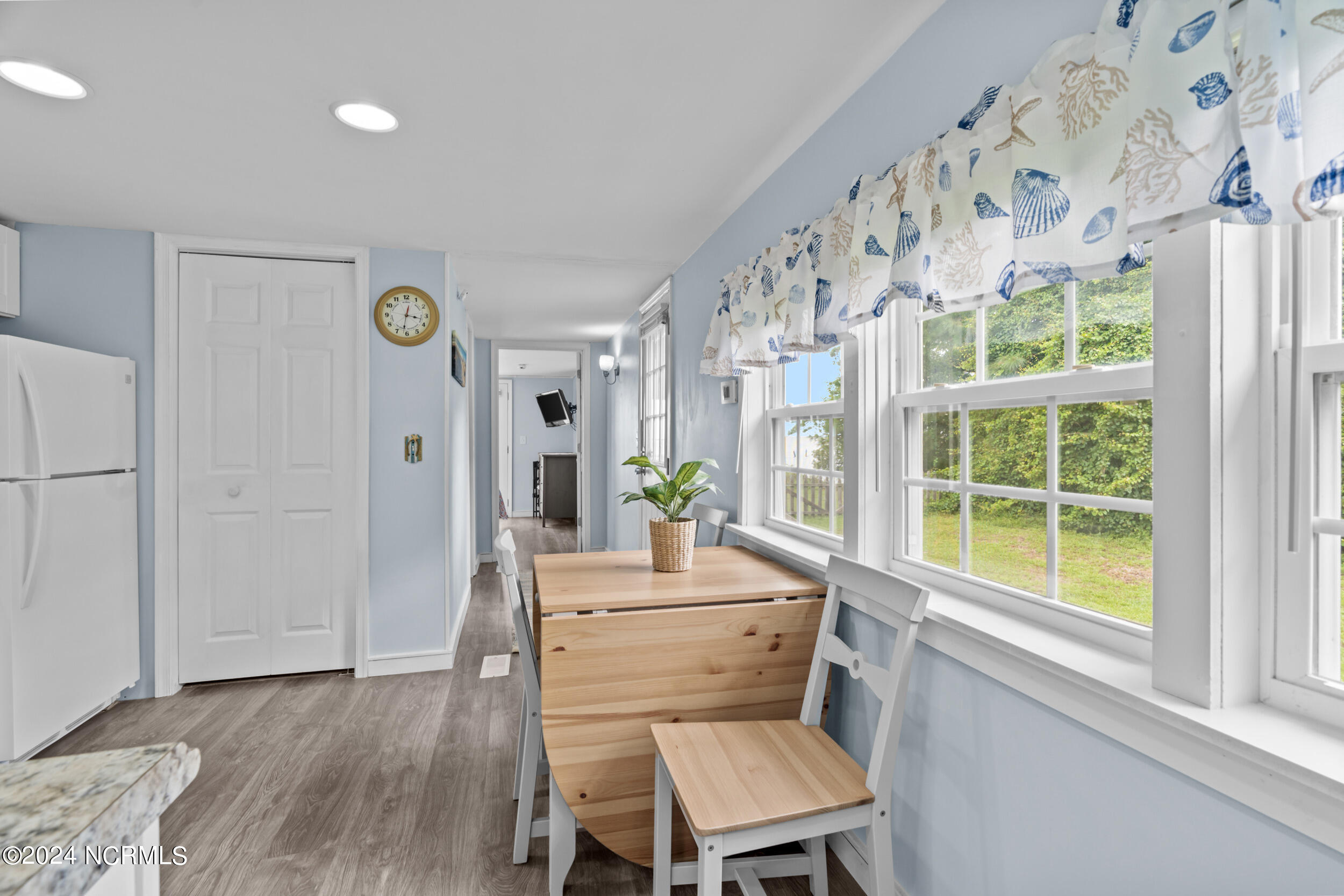 608 Valee Beach Road Columbia, NC 27925 - Photo 6 of 43 36_dsc00102
