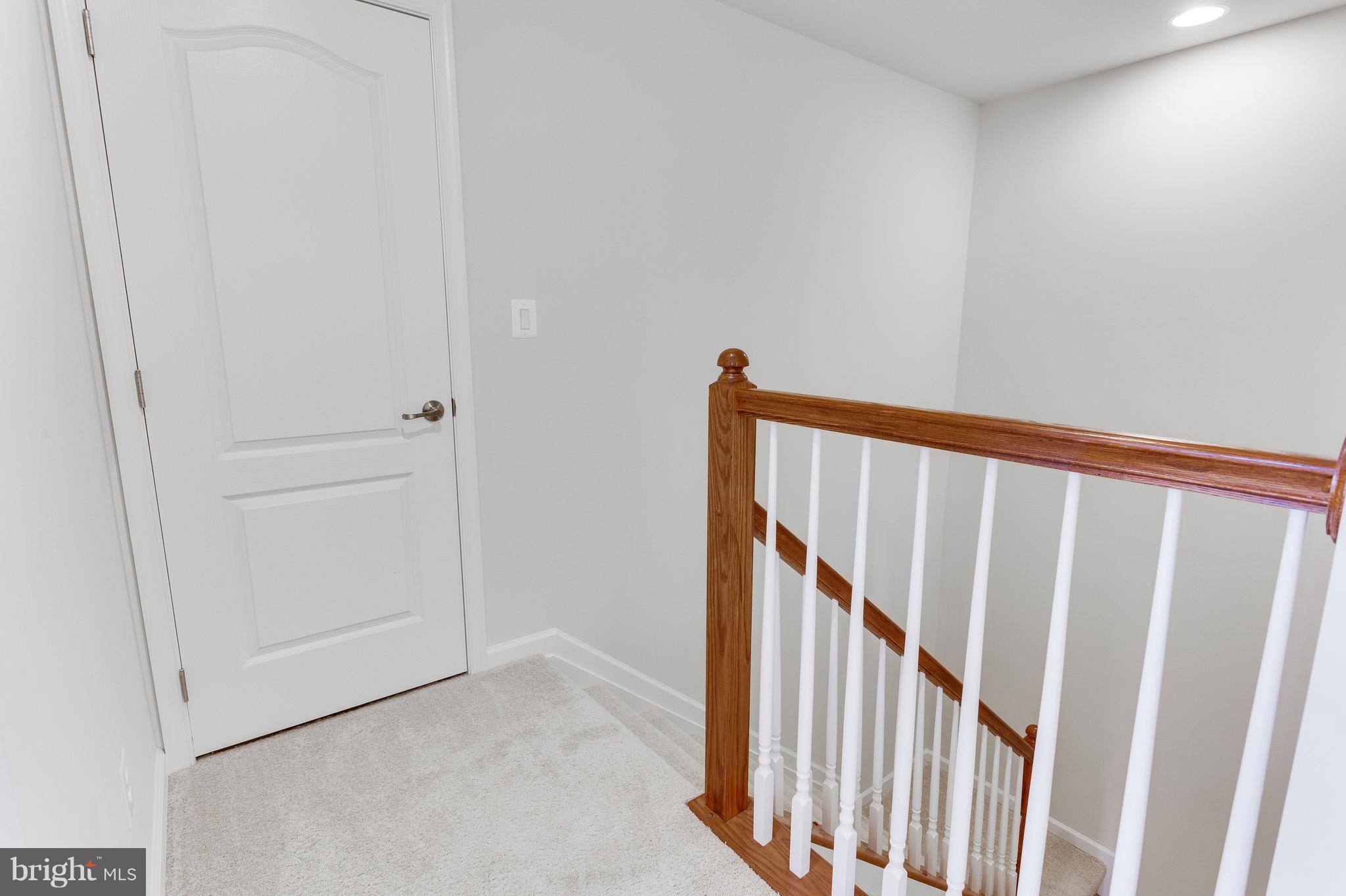 4863 Dane Ridge Circle Woodbridge, VA 22193 - Photo 21 of 30 Third level