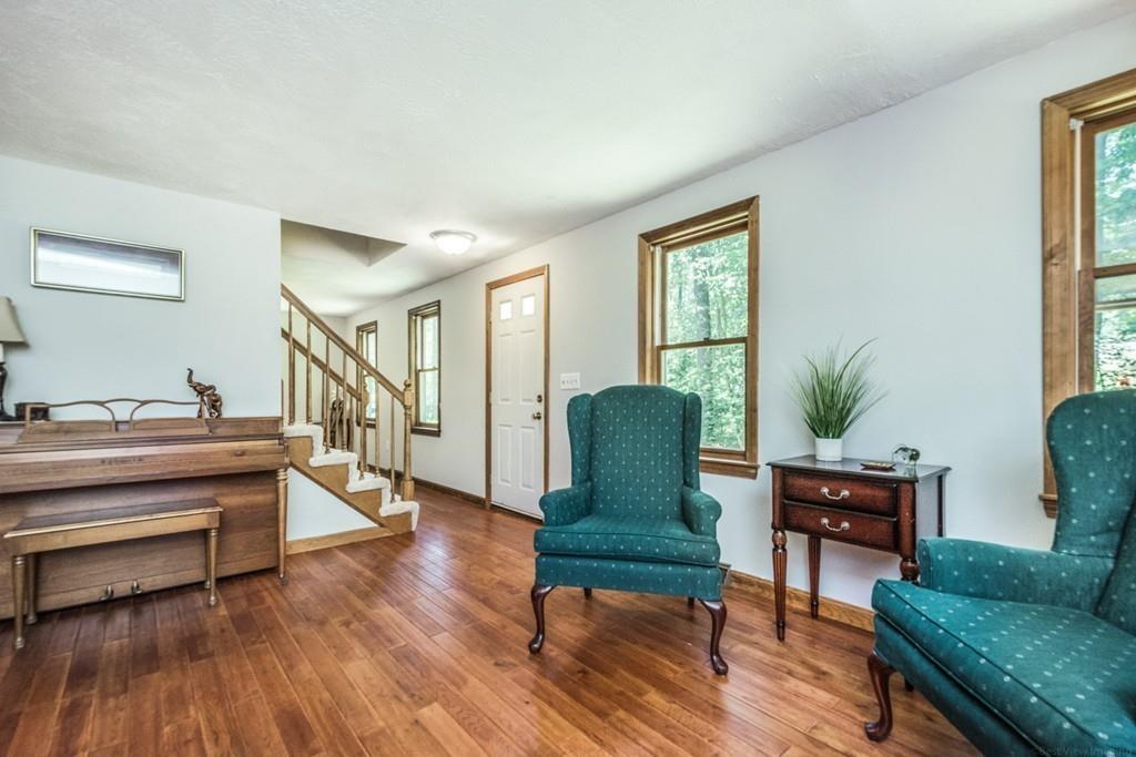 233 Groton Road Westford, MA 01886 - Photo 3 of 20 Gallery Image 3