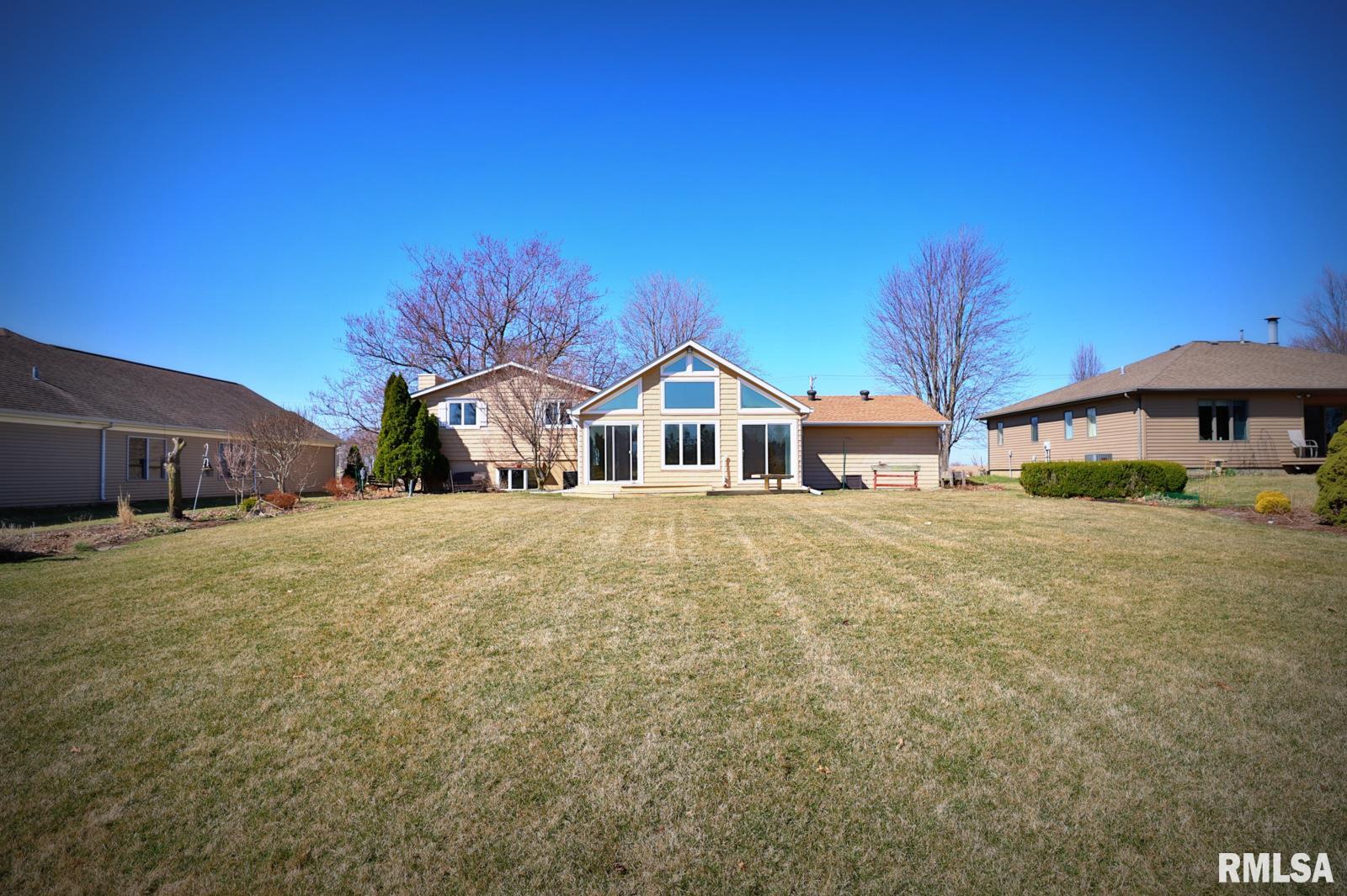 8012 North Radnor Road Peoria, IL 61614 - Photo 38 of 41 Gallery Image 38