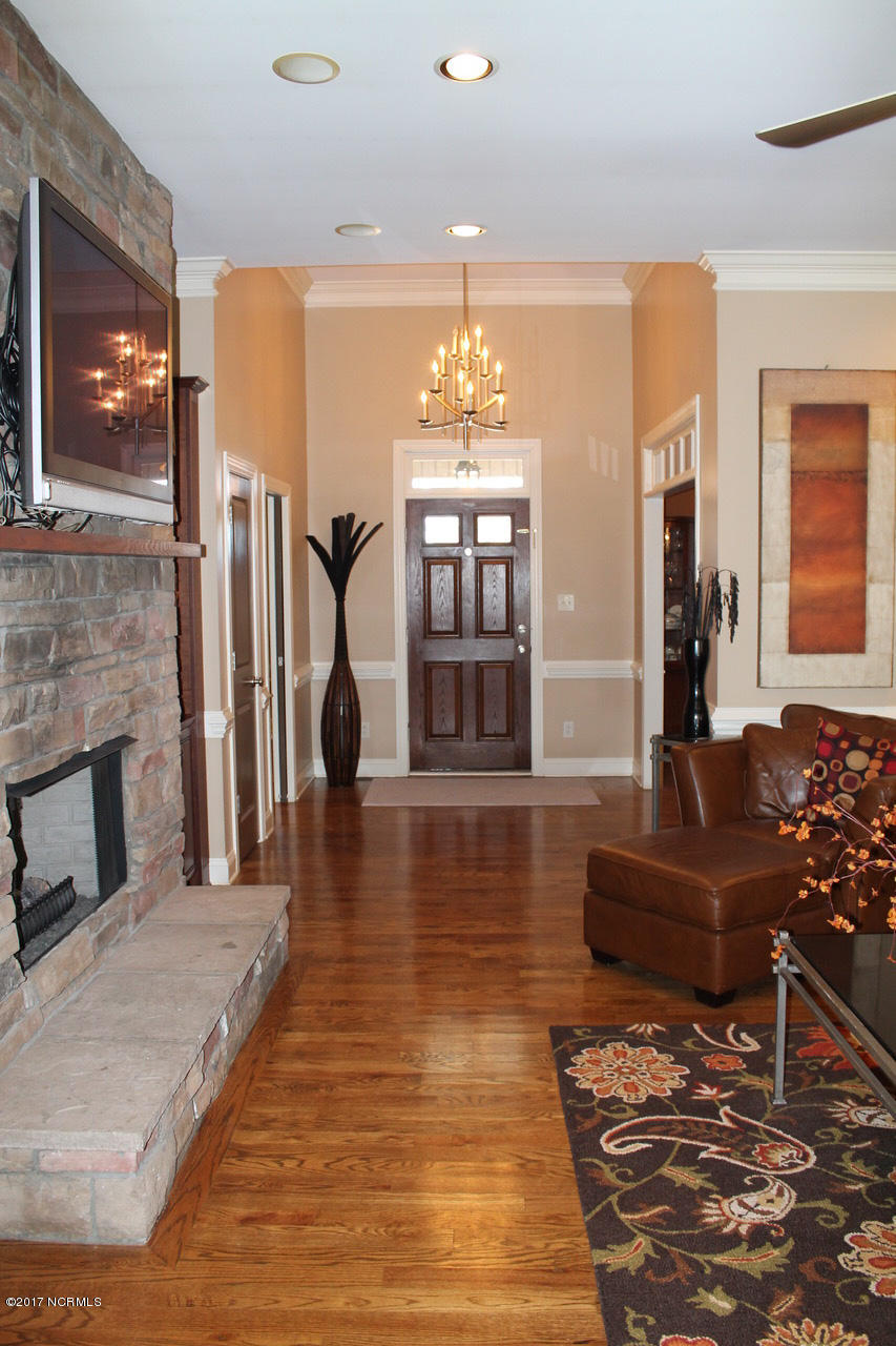 128 Teufen Road New Bern, NC 28562 - Photo 12 of 42 Living Room