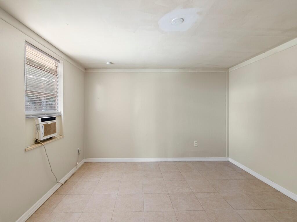 8605 Salerno Road Fort Pierce, FL 34951 - Photo 11 of 23 Resized021