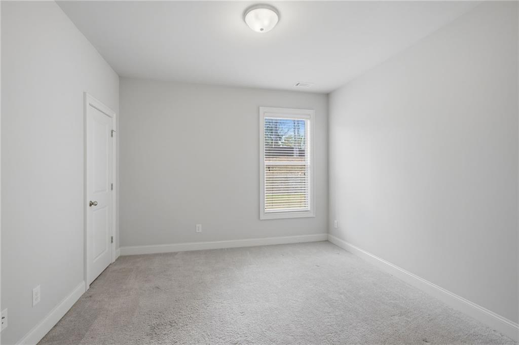 2732 Oak Glen Manor Road Decatur, GA 30033 - Photo 25 of 35