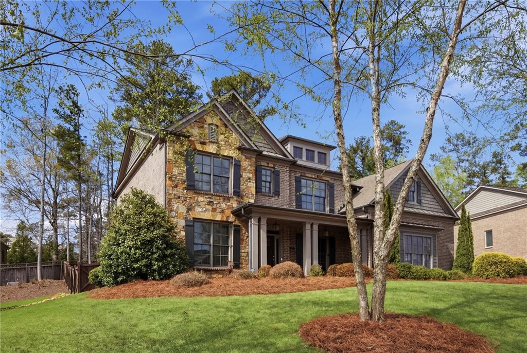 2732 Oak Glen Manor Road Decatur, GA 30033 - Photo 3 of 35