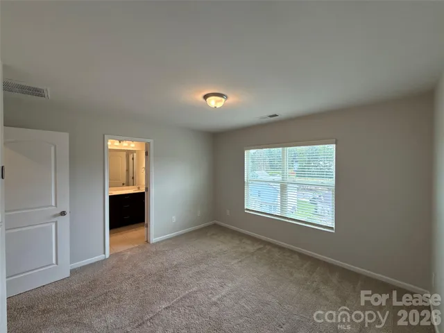 $1,995 | 1110 Keydet Drive, Charlotte, NC 28216