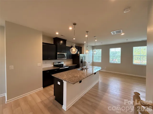 $1,995 | 1110 Keydet Drive, Charlotte, NC 28216