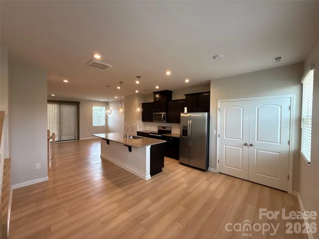 $1,995 | 1110 Keydet Drive, Charlotte, NC 28216