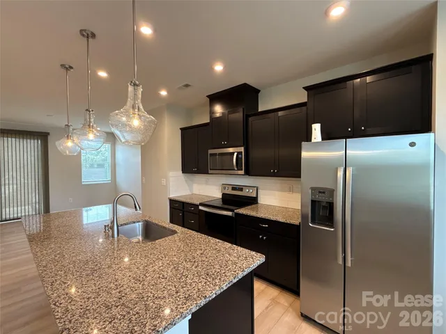 $1,995 | 1110 Keydet Drive, Charlotte, NC 28216