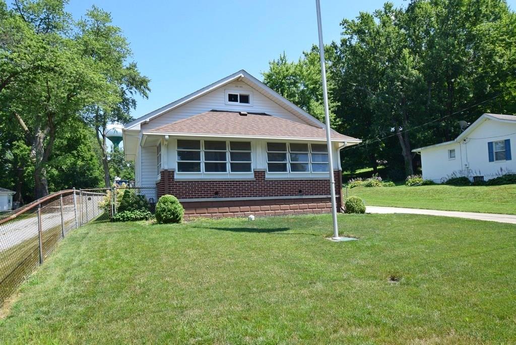 405 South East Street Pendleton, IN 46064 - Photo 2 of 28 Gallery Image 2