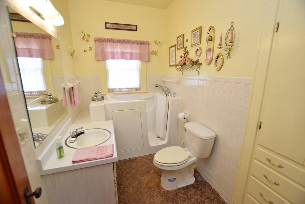 405 South East Street Pendleton, IN 46064 - Photo 15 of 28 Gallery Image 15