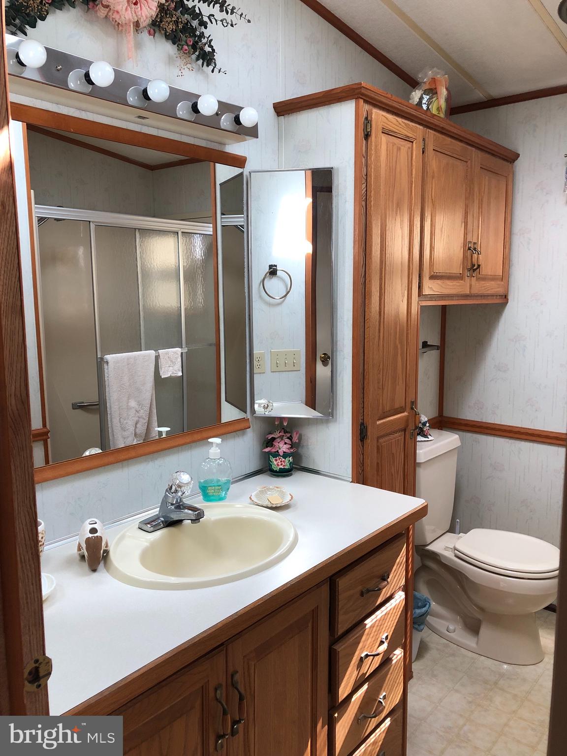 12405 Windlass Way Berlin, MD 21811 - Photo 7 of 23 Bathroom