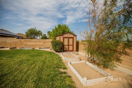 428 Acacia Street Ridgecrest, CA 93555 - Photo 29 of 30 Gallery Image 29