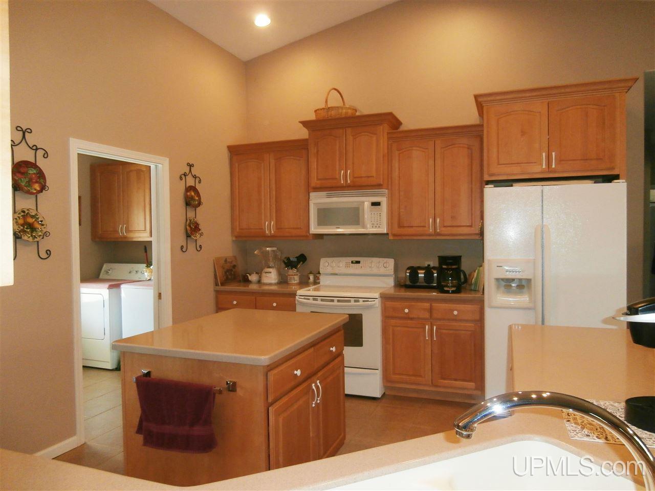 5840 25th Road Gladstone, MI 49837 - Photo 7 of 24