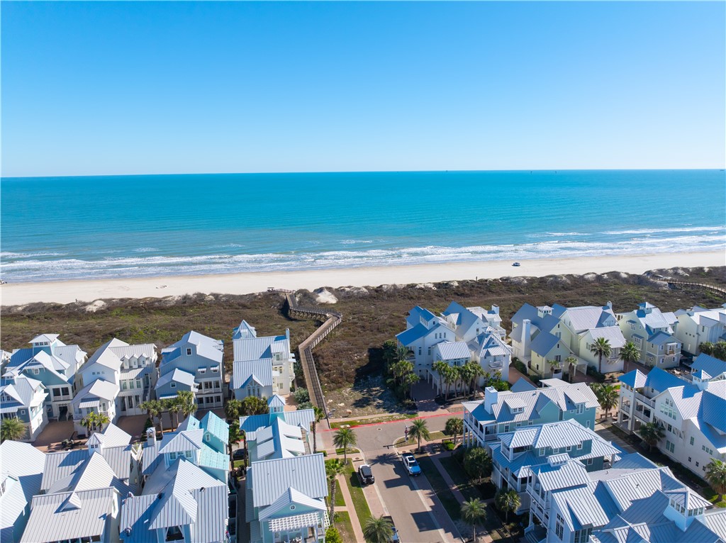 200 Round Road Port Aransas, TX 78373 - Photo 22 of 31 a view of city and ocean