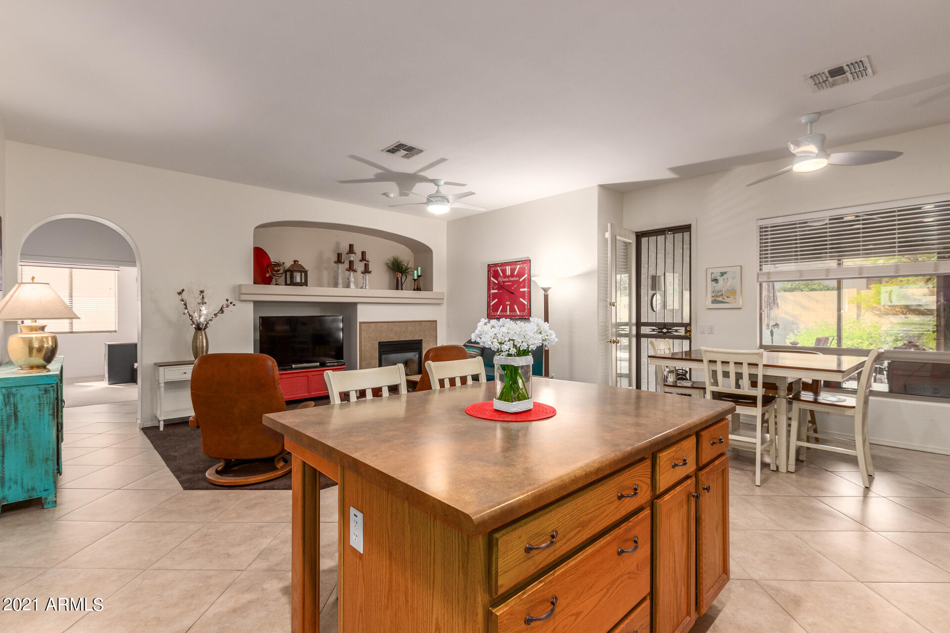 2902 West Sentinel Rock Road Phoenix, AZ 85086 - Photo 14 of 25 0014-14 Sentinel Rock