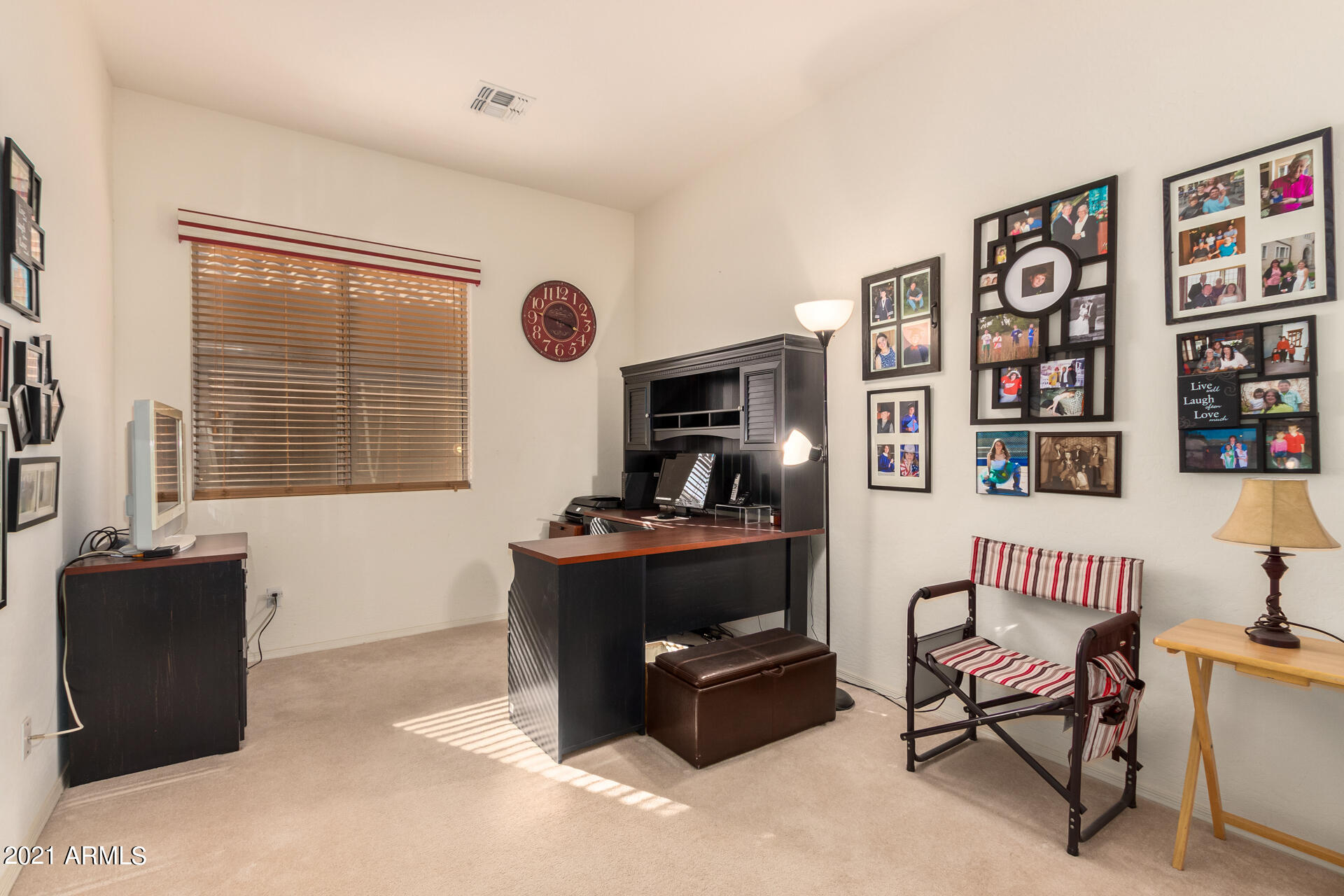 2902 West Sentinel Rock Road Phoenix, AZ 85086 - Photo 15 of 25 0015-15 Sentinel Rock