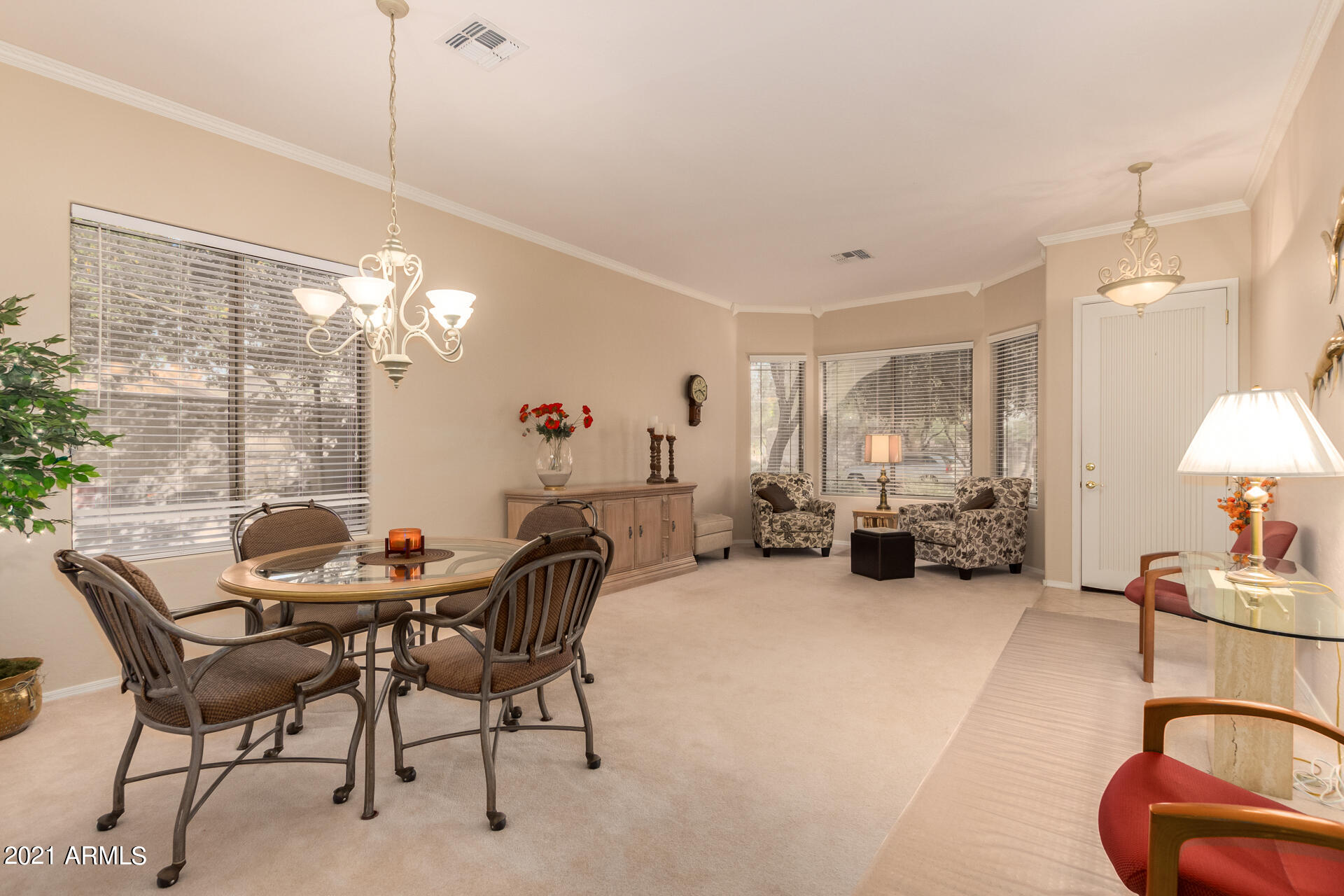 2902 West Sentinel Rock Road Phoenix, AZ 85086 - Photo 7 of 25 0007-07 Sentinel Rock