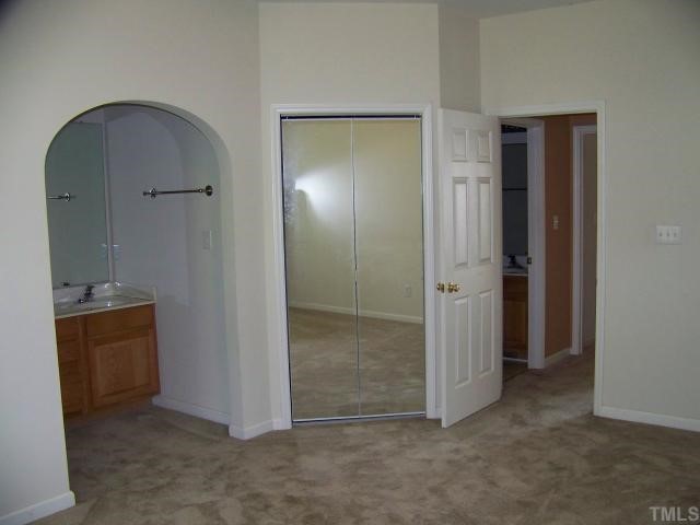 2517 Ferndown Court Raleigh, NC 27603 - Photo 6 of 10