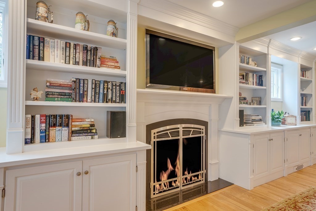 335 Bay Road Easton, MA 02356 - Photo 6 of 42 Gallery Image 6