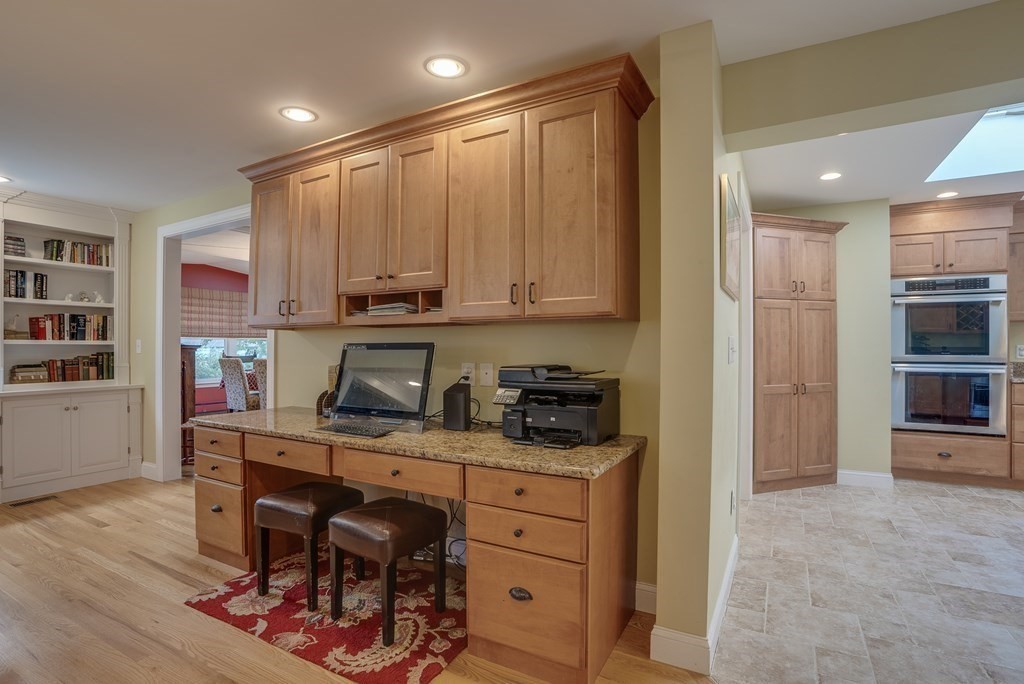 335 Bay Road Easton, MA 02356 - Photo 9 of 42 Gallery Image 9