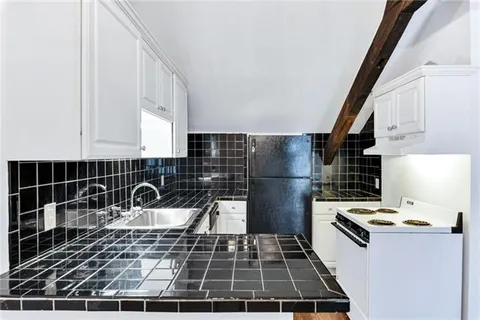 $284,900 | 1125 Royal Street, Unit 3, New Orleans, LA 70116