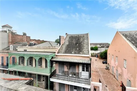 $284,900 | 1125 Royal Street, Unit 3, New Orleans, LA 70116