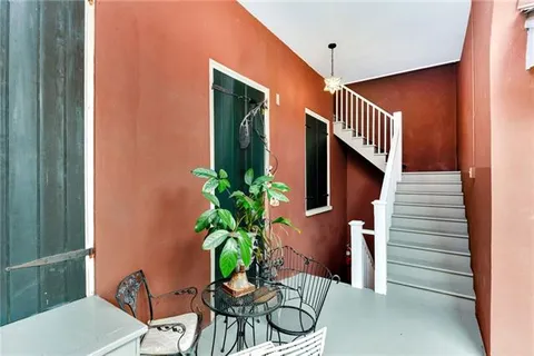 $284,900 | 1125 Royal Street, Unit 3, New Orleans, LA 70116