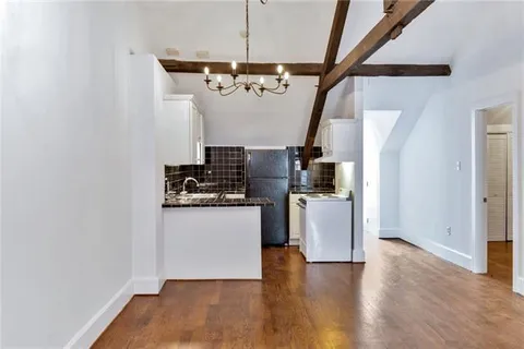 $284,900 | 1125 Royal Street, Unit 3, New Orleans, LA 70116