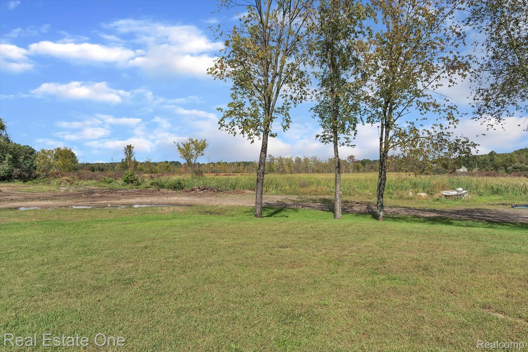 902 West Coon Lake Road Howell, MI 48843 - Photo 39 of 58 41-902-W-Coon-Lake-Rd-Windowstill-Real-Estate-Photography-41.jpg