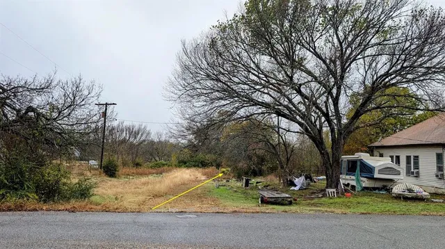 $60,000 | 504 East Walnut Street, Whitewright, TX 75491