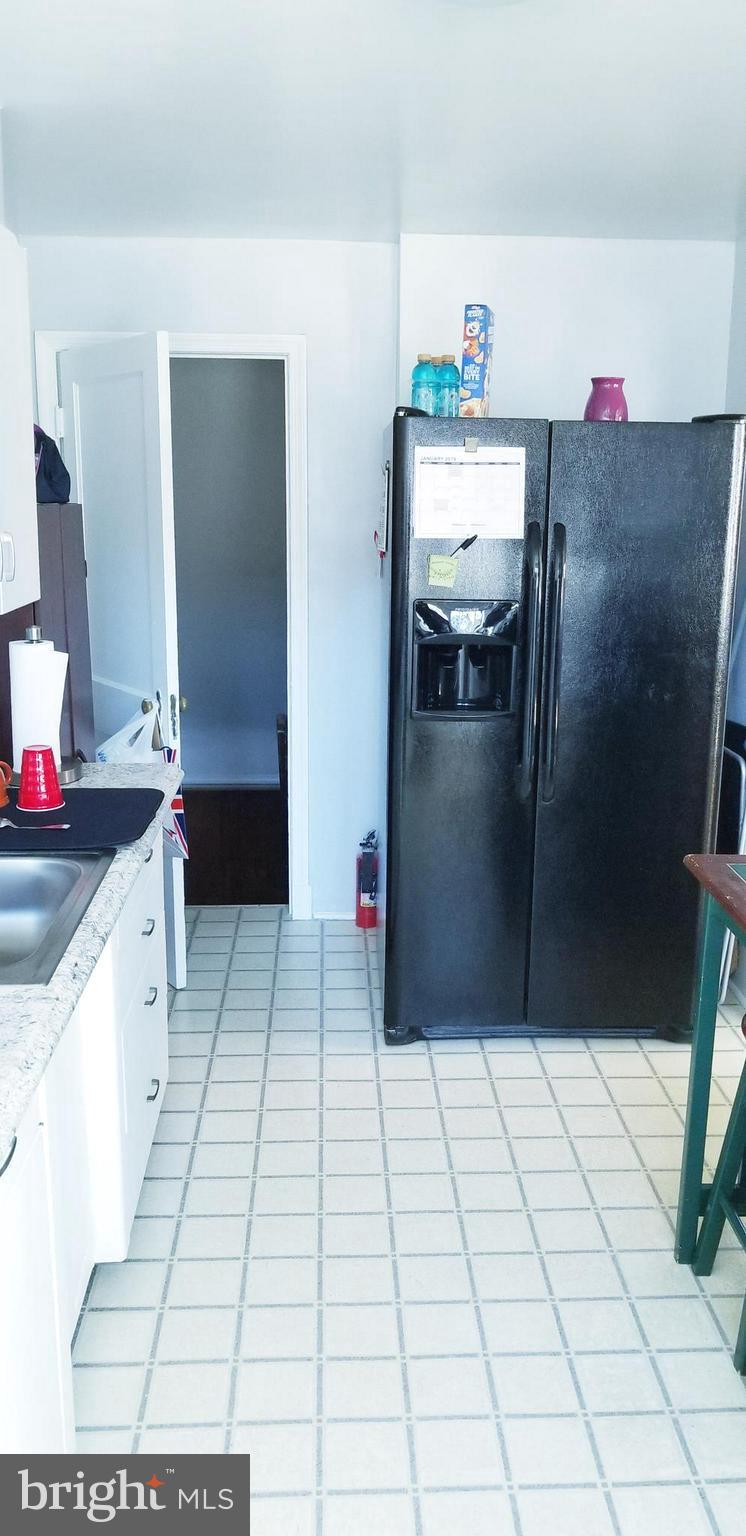 1525 Langford Road Baltimore, MD 21207 - Photo 11 of 25
