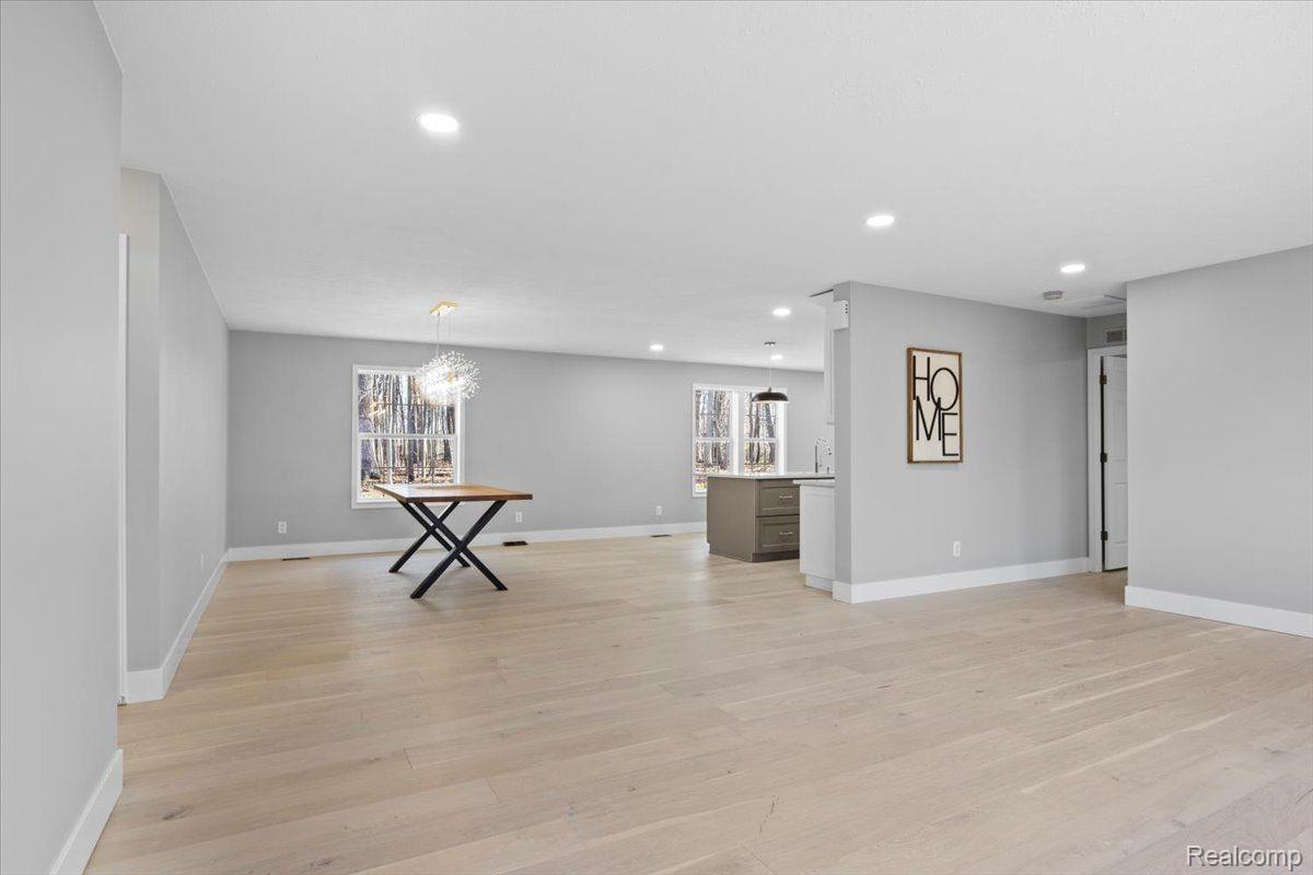 9220 Oak Grove Road Howell, MI 48855 - Photo 19 of 39 Gallery Image 19