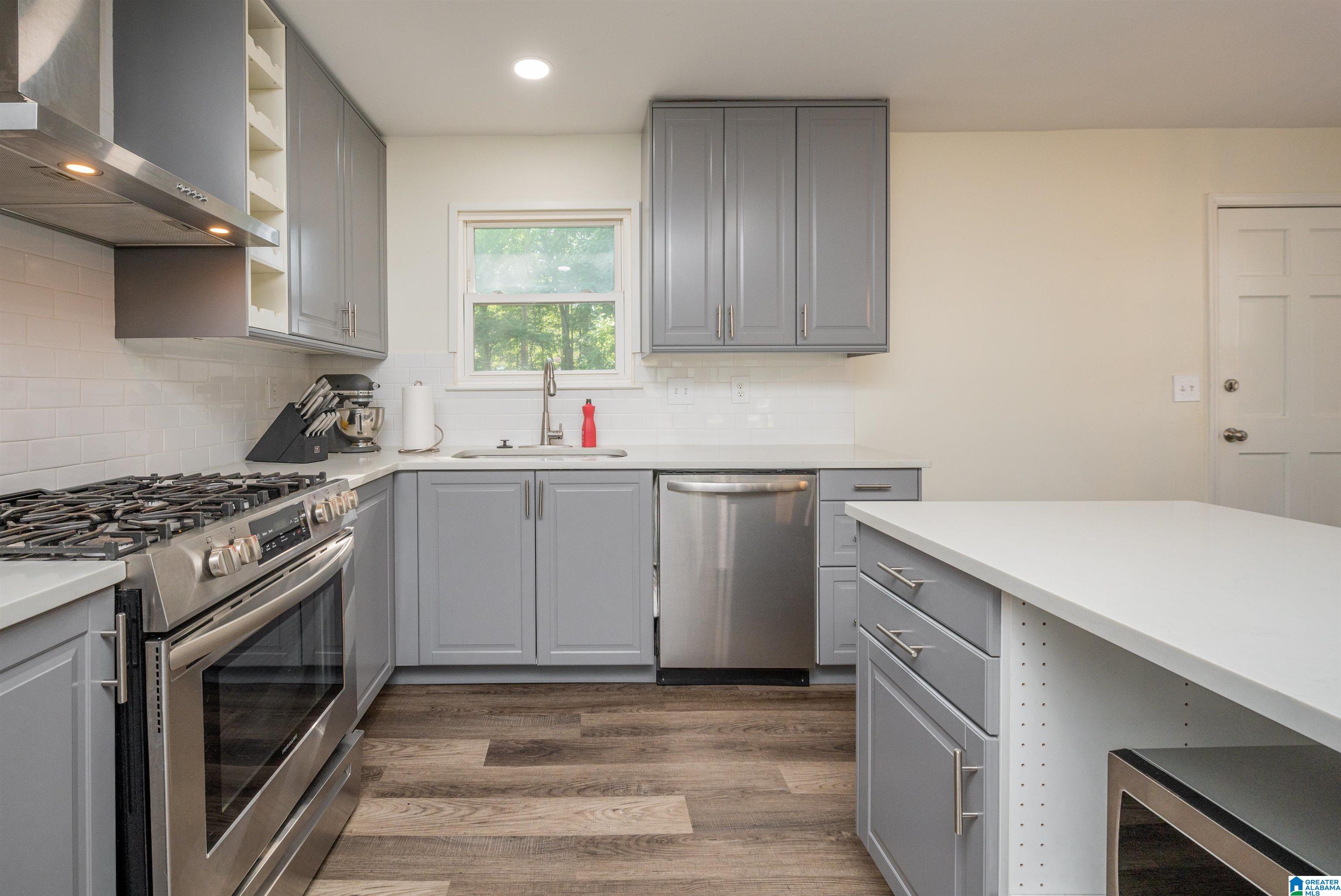 5280 Dresden Road Birmingham, AL 35210 - Photo 12 of 41