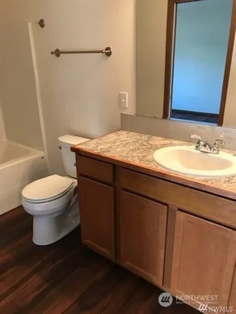 $1,850 | 711 Wyoming Avenue, Shelton, WA 98584