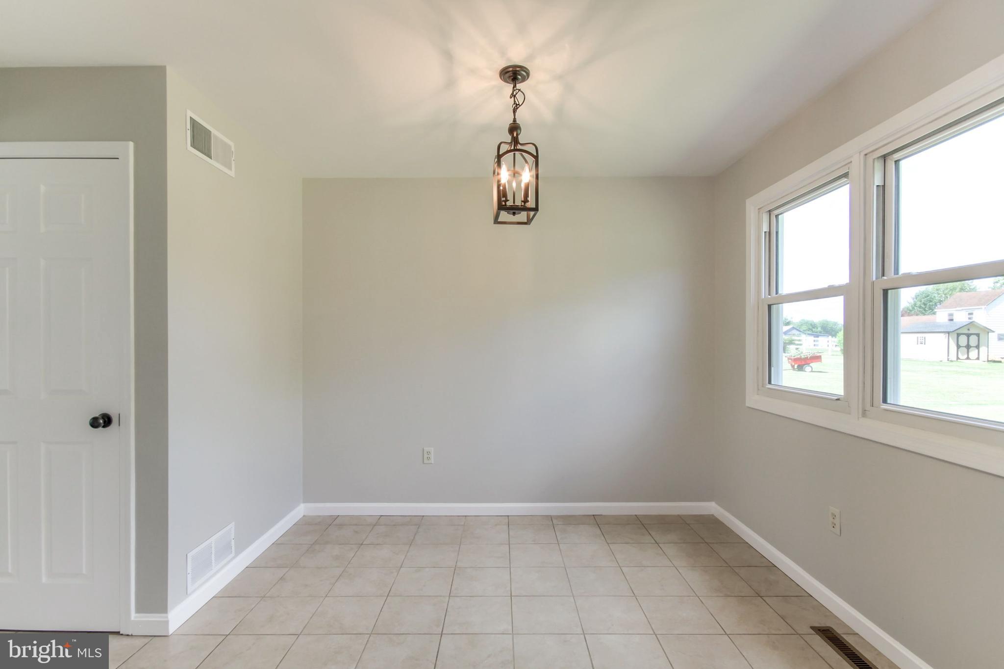 59 Conrad Road Carlisle, PA 17015 - Photo 7 of 21 Gallery Image 7