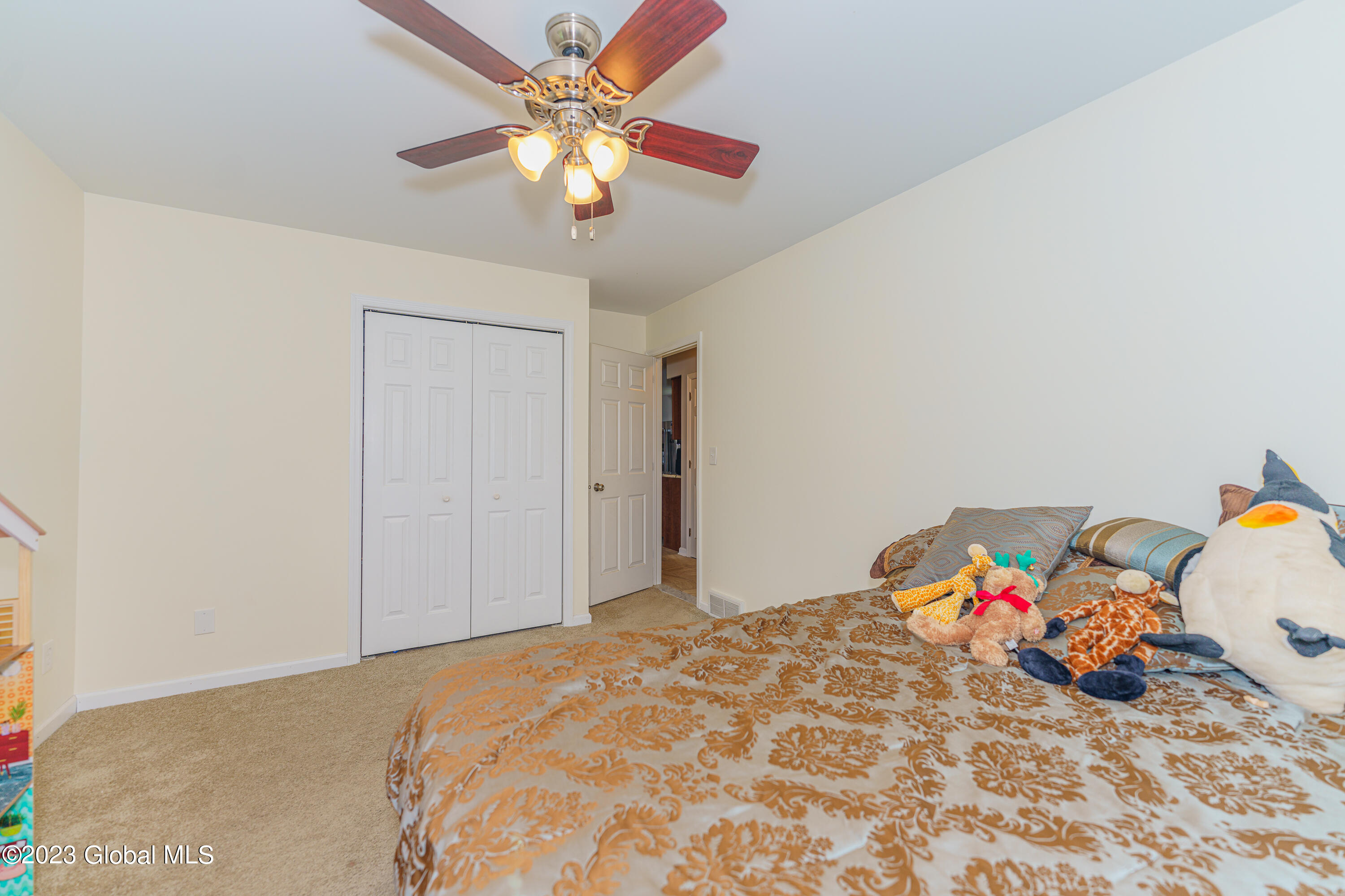 6027 East Old State Road Schenectady, NY 12303 - Photo 21 of 37 4 bedroom 4