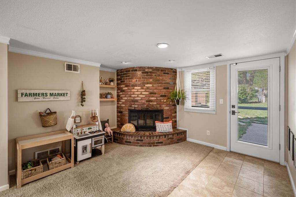 9718 Antioch Road Overland Park, KS 66212 - Photo 23 of 34