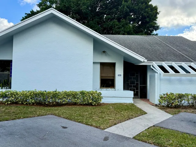 $200,000 | 10926 Hidden Lake Place, Boca Raton, FL 33498
