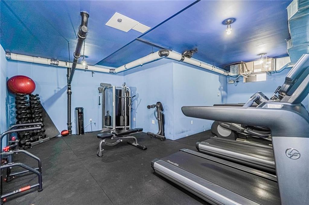 9511 Shore Road, Unit 112 Brooklyn, NY 11209 - Photo 32 of 36