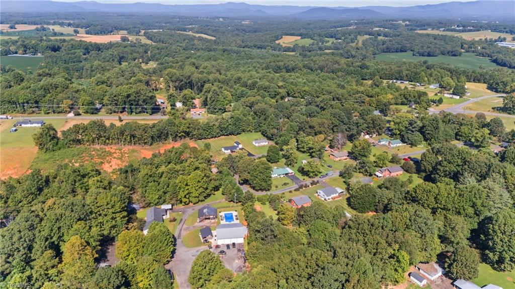 253 Fowler Circle Dobson, NC 27017 - Photo 12 of 41